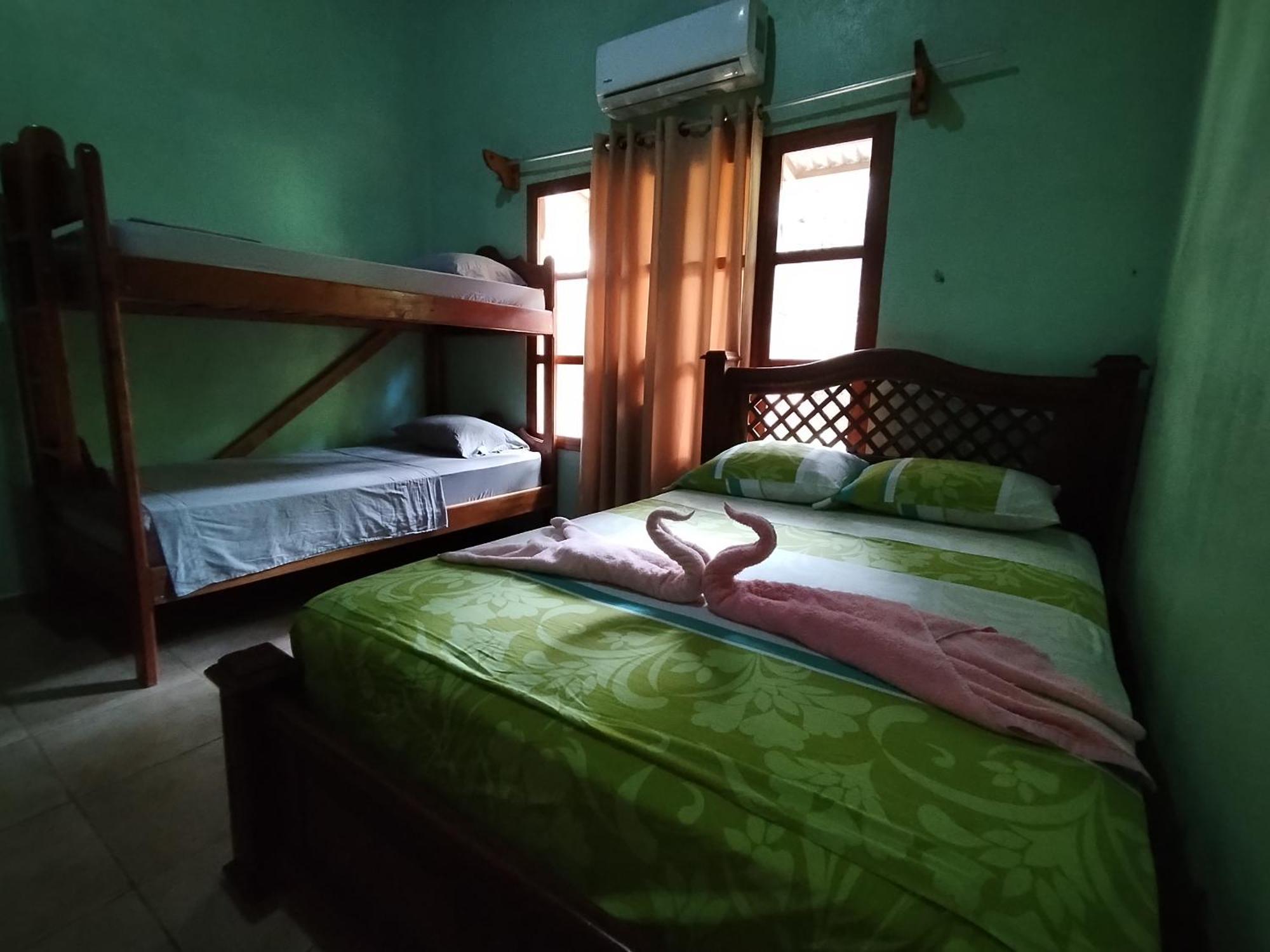 Osa House - Drake Corcovado Tours Bed & Breakfast Drakes Bay Екстериор снимка