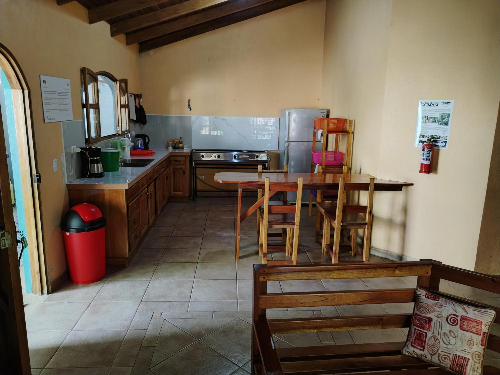 Osa House - Drake Corcovado Tours Bed & Breakfast Drakes Bay Екстериор снимка