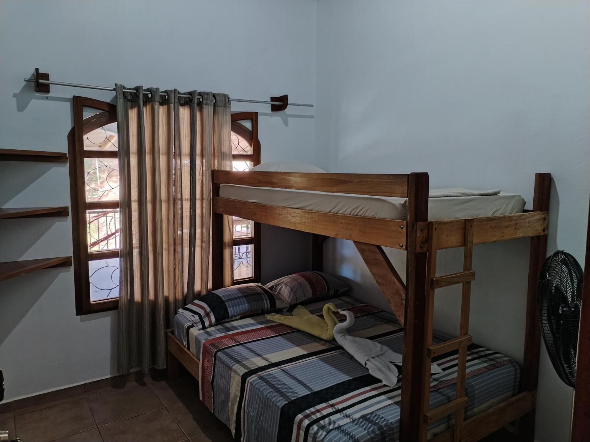 Osa House - Drake Corcovado Tours Bed & Breakfast Drakes Bay Екстериор снимка